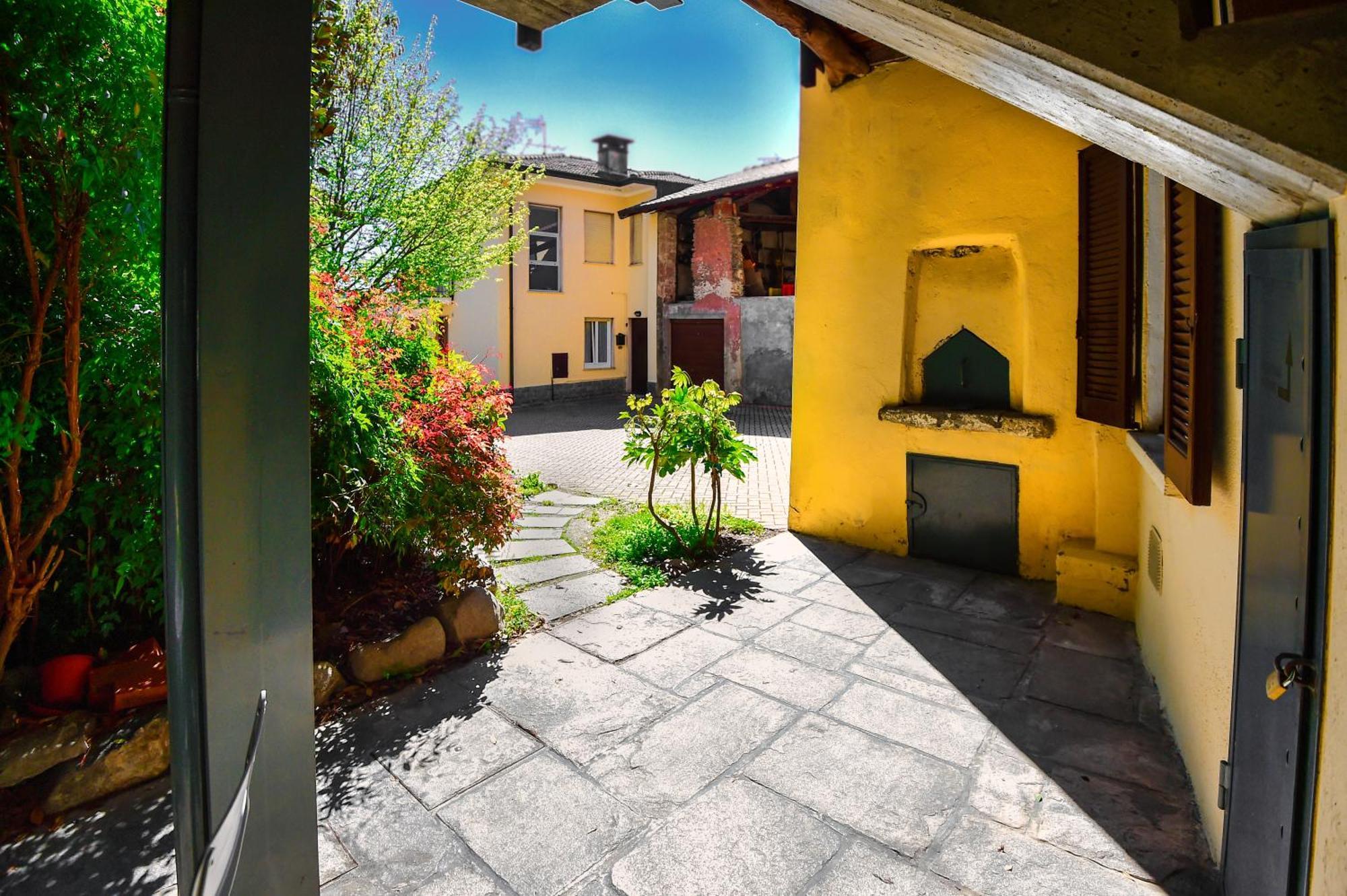 La Casa Dei Laghi 2 Comabbio Monate Maggiore Orta Mercallo Zewnętrze zdjęcie